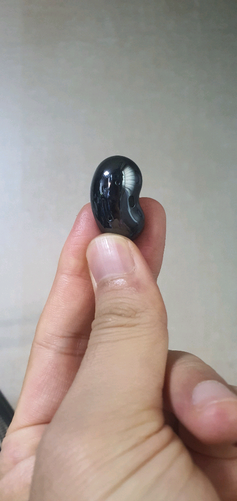 버즈 라이브 블랙 왼쪽,오른쪽 유닛 판매합니다 이미지