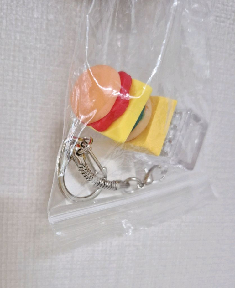 키캡 키링 이모티콘 키보드 도라에몽 알파벳 햄버거 키캡 이미지