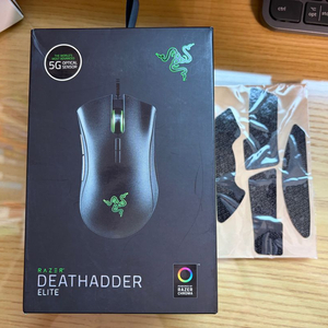 레이저 데스에더 엘리트 페이커 게이밍마우스 판매합니다. 이미지