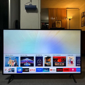 삼성 43인치 4K 스마트TV 이미지