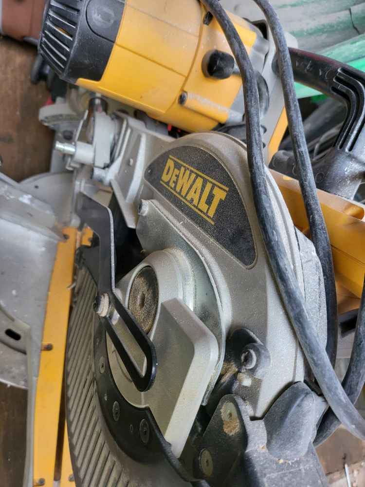 디월트 슬라이딩 각도기dw717 이미지