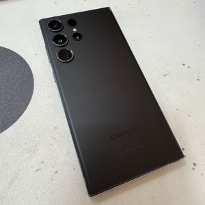 갤럭시S23울트라 256기가 블랙 이미지