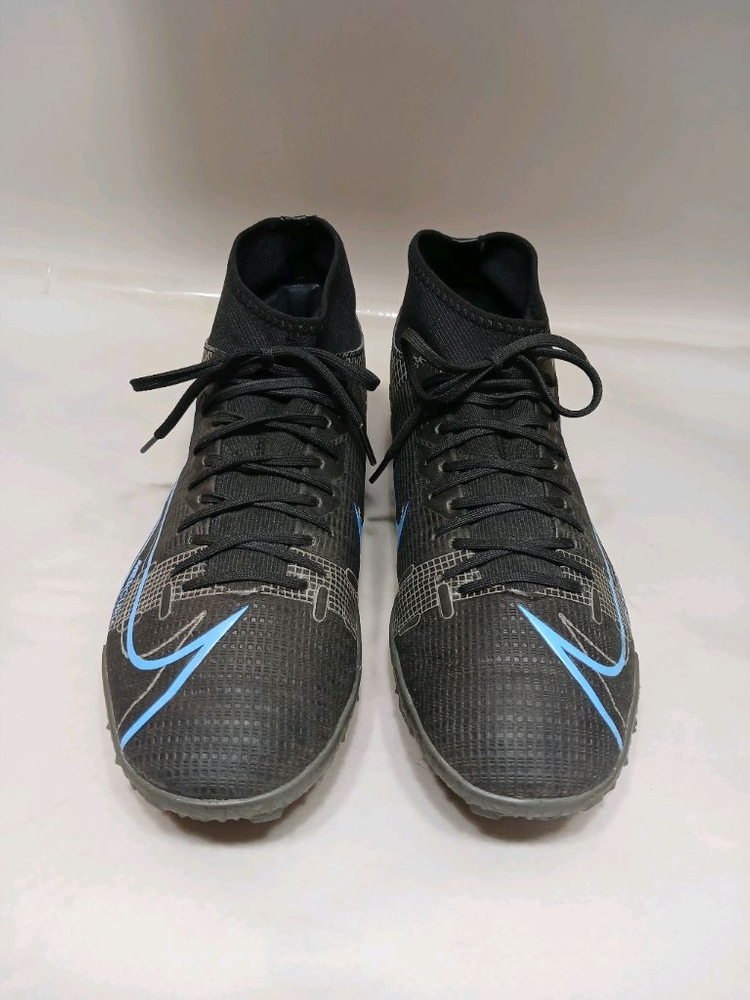 나이키 머큐리얼 슈퍼플라이 8 아카데미 풋살화 270 이미지