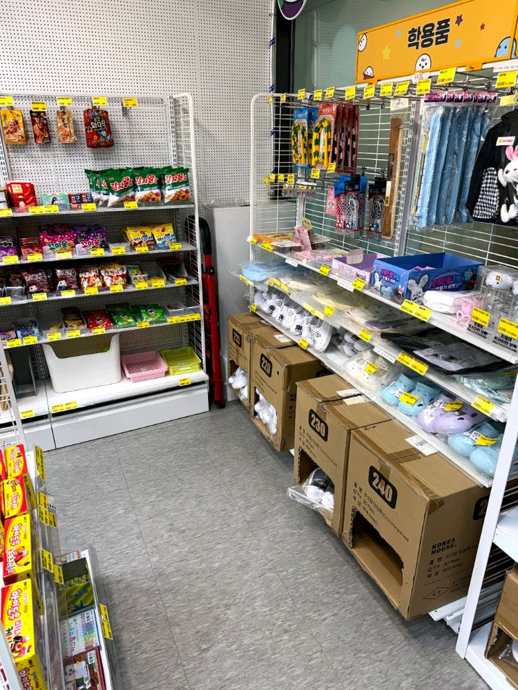 무인매장 집기, 무인매장 매대, 무인매장 곤도라, 편의점매대, 키오스크 이미지