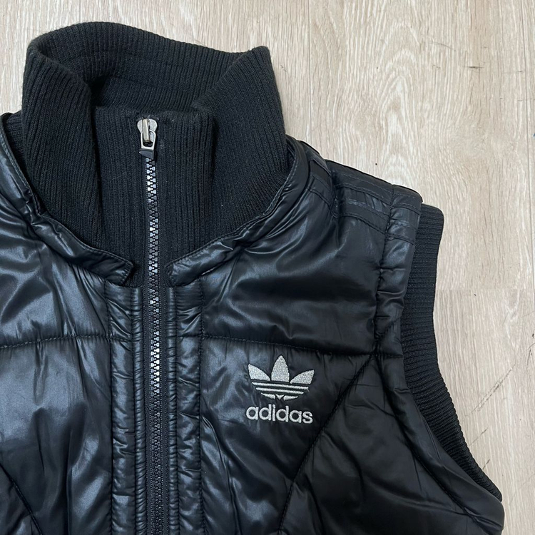 아디다스 여성 실버 로고 블랙 패딩 조끼 85사이즈 이미지
