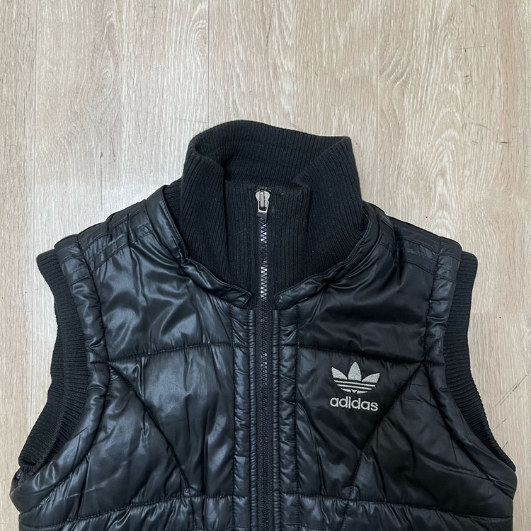 아디다스 여성 실버 로고 블랙 패딩 조끼 85사이즈 이미지