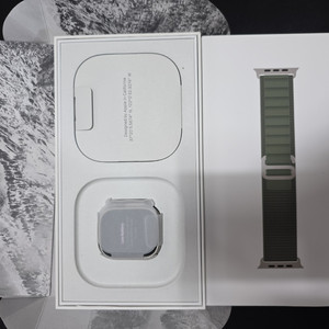 애플워치 울트라1 49mm 풀박스 / 정품 스트랩 2종 / 호환 스트랩 다수 이미지