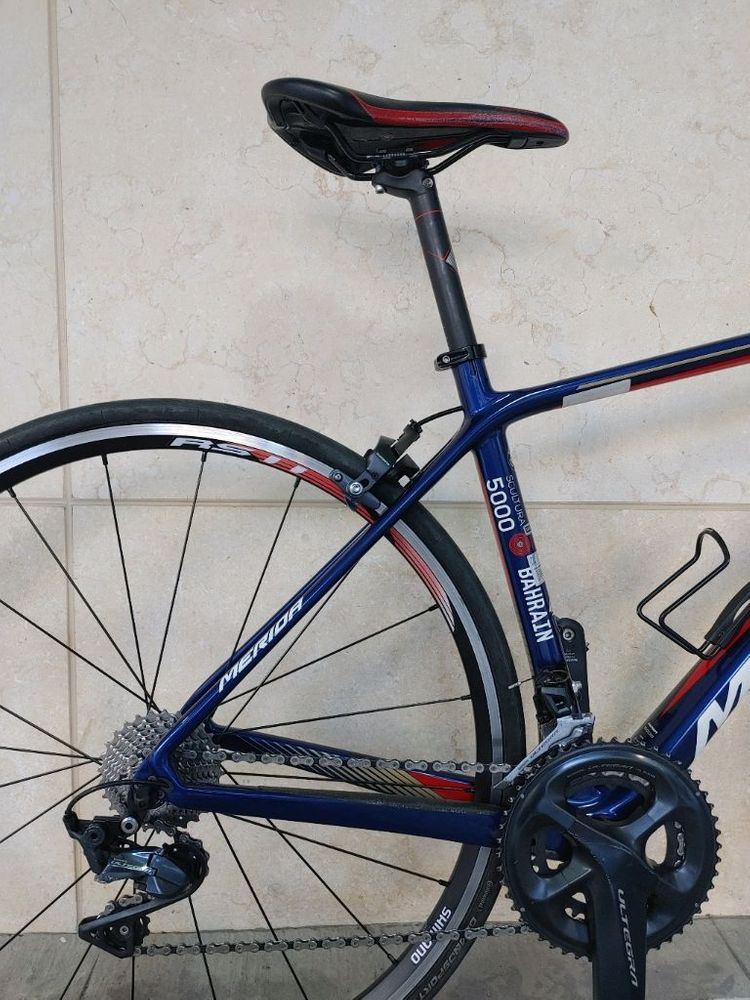 상태A급 18년메리다 스컬트라 5000 풀 울테그라 바레인 팀 카본 로드자전거 xs사이즈 팔아요. 이미지