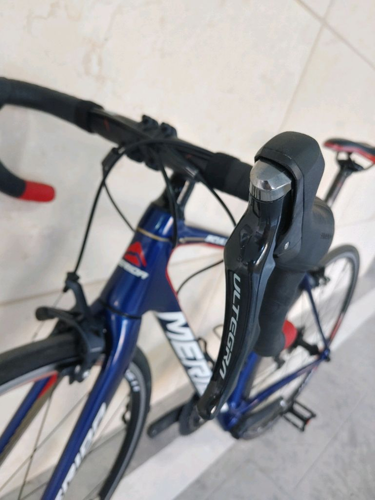 상태A급 18년메리다 스컬트라 5000 풀 울테그라 바레인 팀 카본 로드자전거 xs사이즈 팔아요. 이미지