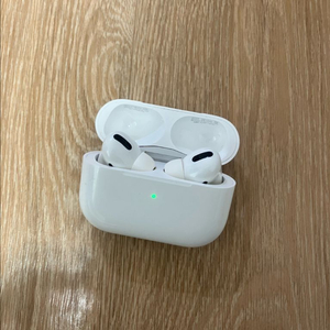 무선 이어폰 프로 2세대 이미지