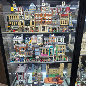 레고 모듈러 10182 - 10297 호텔까지 팝니다 75827 10253 팝니다 이미지