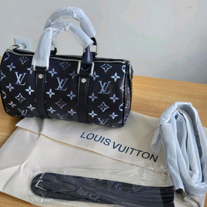 루이비통 키폴 반둘리에25 이미지