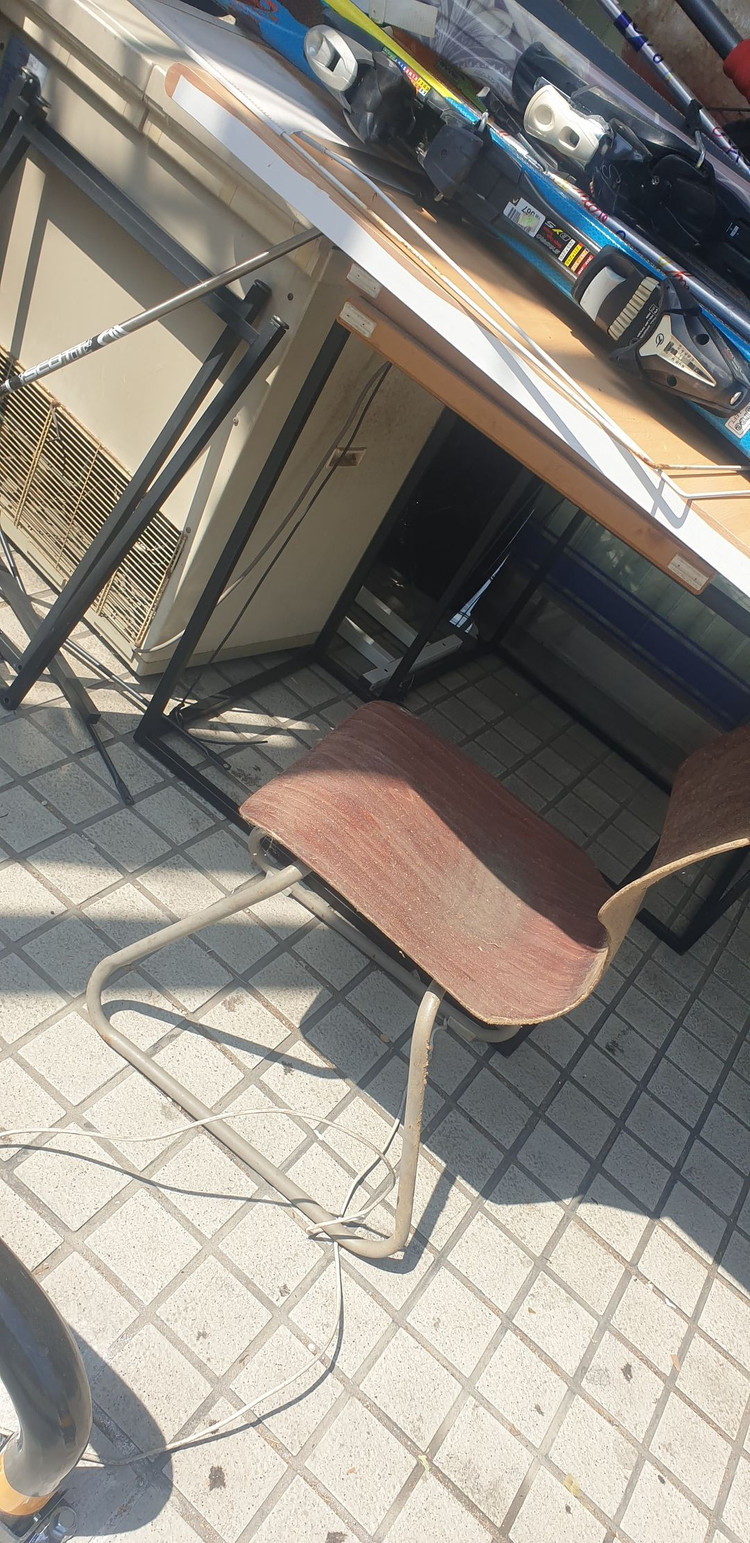 스키장비, 김치냉장고, 휠체어2개, 하이팩 의자, 큰 테이블 합판 등등 이미지