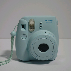 후지필름 인스탁스 미니8 민트 이미지