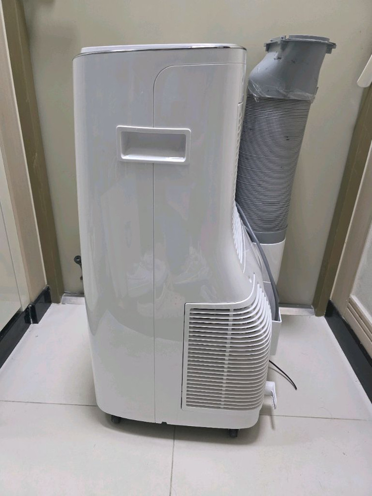 LG 휘센 이동식 에어컨 이미지