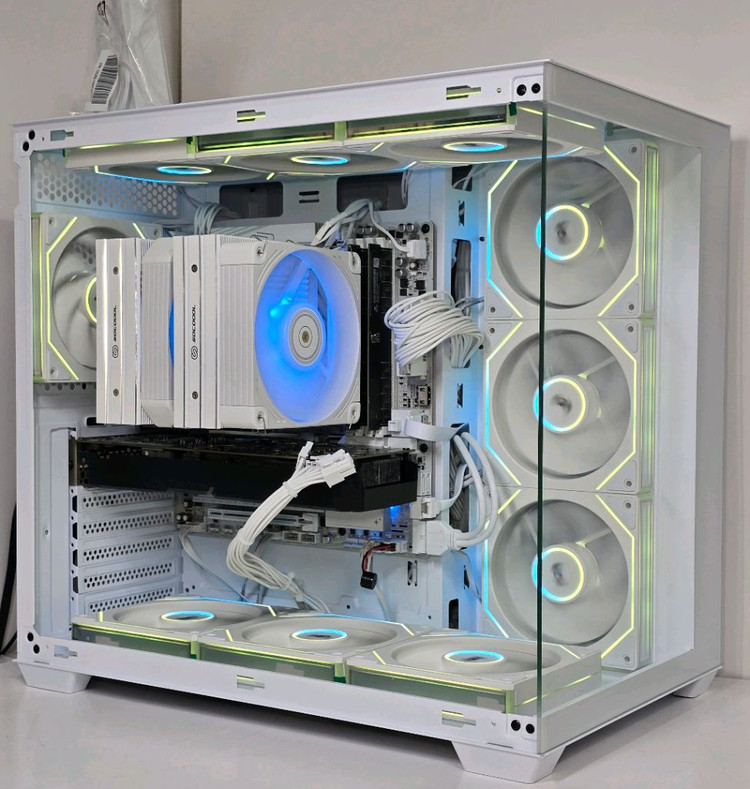 (새제품 반본체 공랭 화이트)9800X3D, B850M, 850W GOLD 공랭최강, 방송게이밍컴퓨터본체 이미지