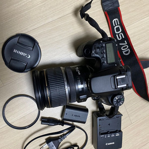 캐논70d 바디 + ef-s 17-55mm 2.8 축복렌즈/ ef 50mm 1.8 stm 렌즈 이미지