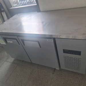 대전세종 2022년식 우성테이블냉장고 1500입니다 금산옥천청주공주논산계룡 이미지