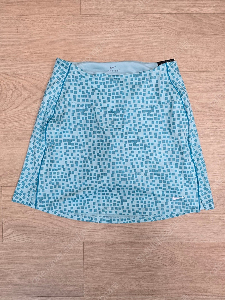 나이키 우먼 UPF40+ 골프 스커트 M사이즈 이미지