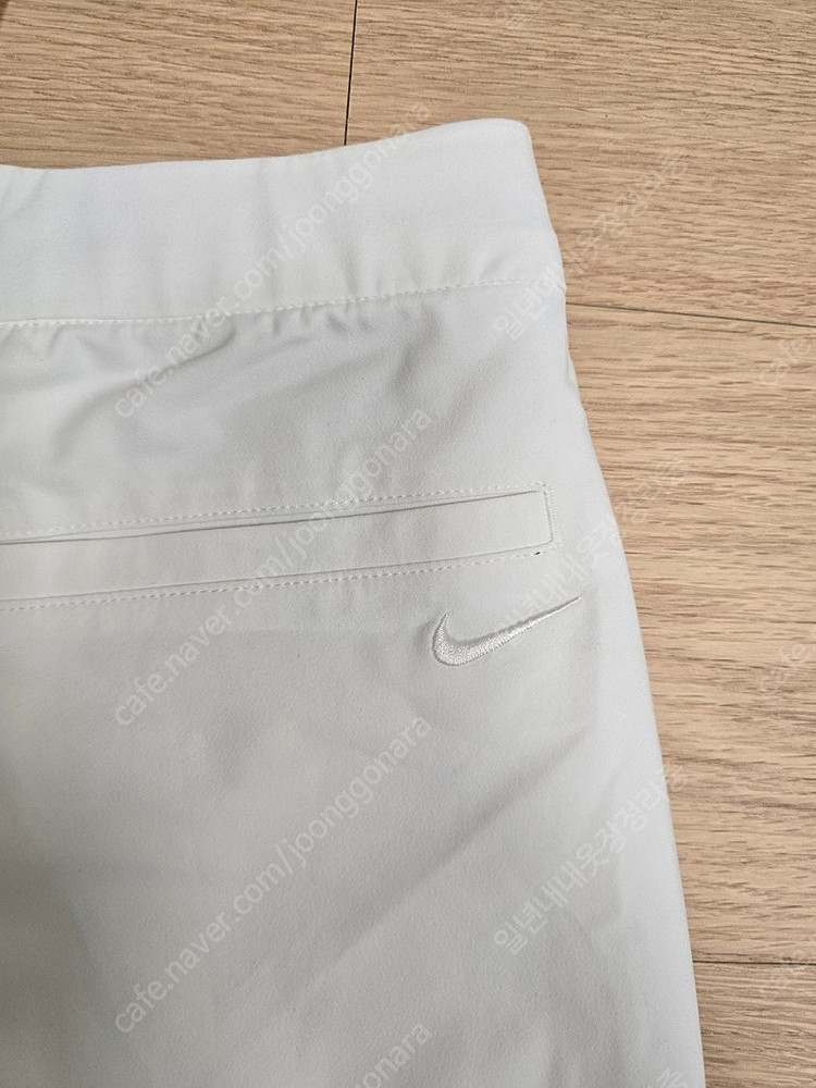 나이키 우먼 UPF40+ 골프 반바지 화이트 S 이미지