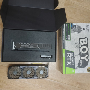 RTX 3080 그래픽카드 이미지