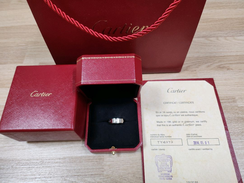 정품 50호 까르띠에 LOVE 클래식 3p 다이아 5.5미리 화이트골드 이미지