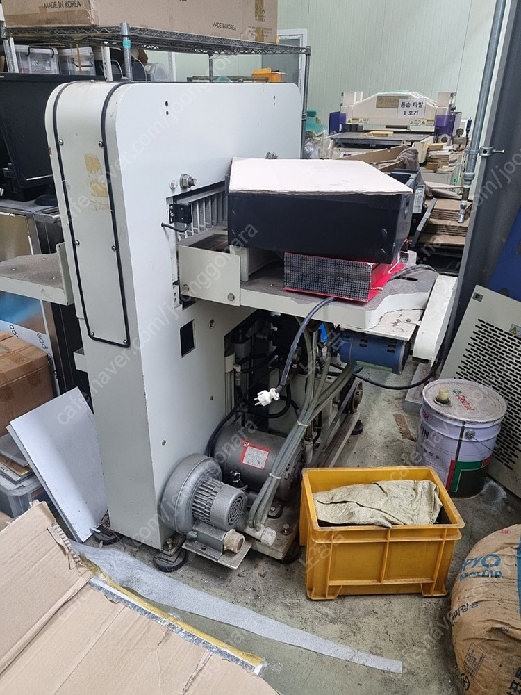 동아 유압 재단기 중고판매 clover-600 이미지