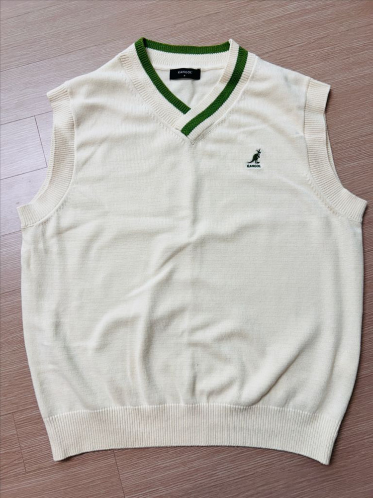 캉골 니트 조끼 베스트 M사이즈 이미지