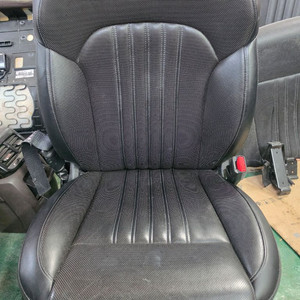 제네시스 EQ900 조수석 전동 열선 통풍시트 이미지