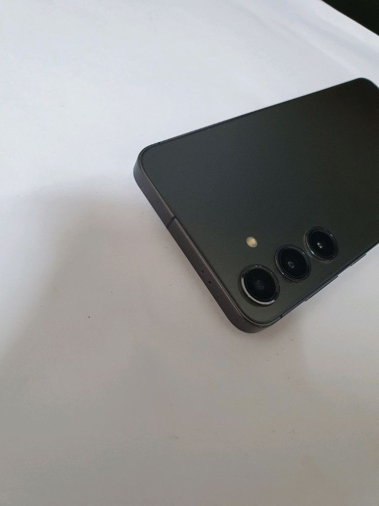 갤럭시S24플러스 잔상없어요 256기가 블랙 이미지