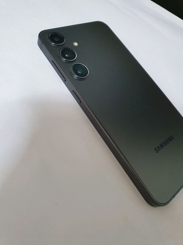 갤럭시S24플러스 잔상없어요 256기가 블랙 이미지