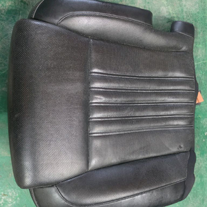 제네시스 EQ900 5인승 리어 열선 통풍 시트 이미지