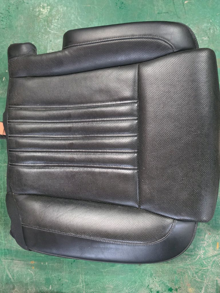 제네시스 EQ900 5인승 리어 열선 통풍 시트 이미지