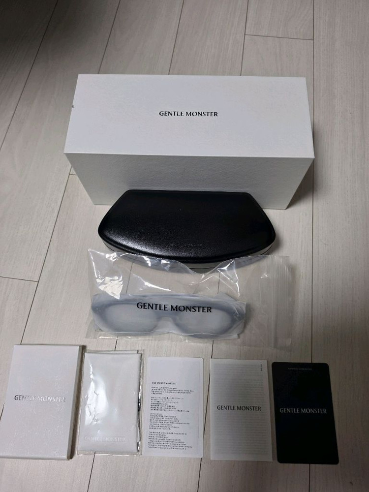 젠틀몬스터 안경 라드 팝니다 이미지