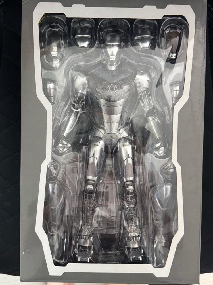 아이언맨 마크2 아머 언리쉬드(MMS 150) 이미지