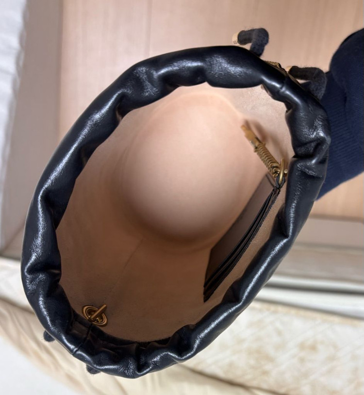 구찌 마몬트 미니백 버킷백 블랙 정품 이미지