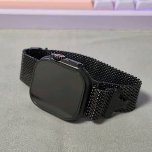 애플워치 울트라3 블랙 티타늄 밀레니즈 루프 m 이미지