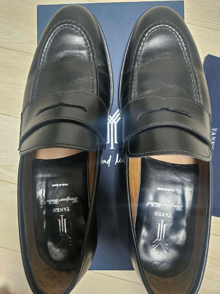 Yanko Publico(얀코 퍼블리코) 카사레스 로퍼 이미지