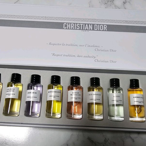 한정판 디올 프리미엄 향수 각7.5ml 10종 세트 미개봉 새상품 이미지