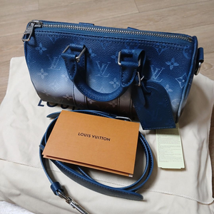 루이비통 반둘리에 키폴25 - 26년 이미지