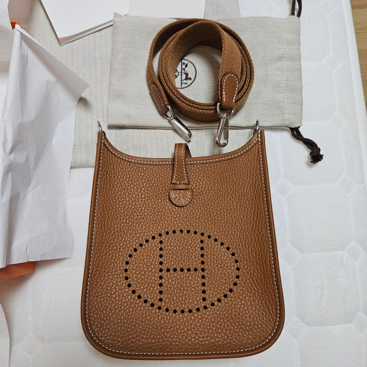 에르메스 미니 에블린 골드 풀세트 미시착 새상품 이미지