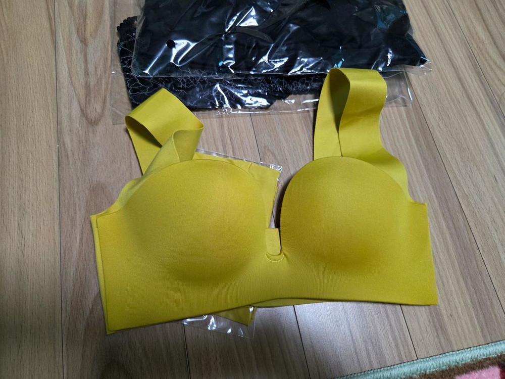 브라팬티 세트 이미지