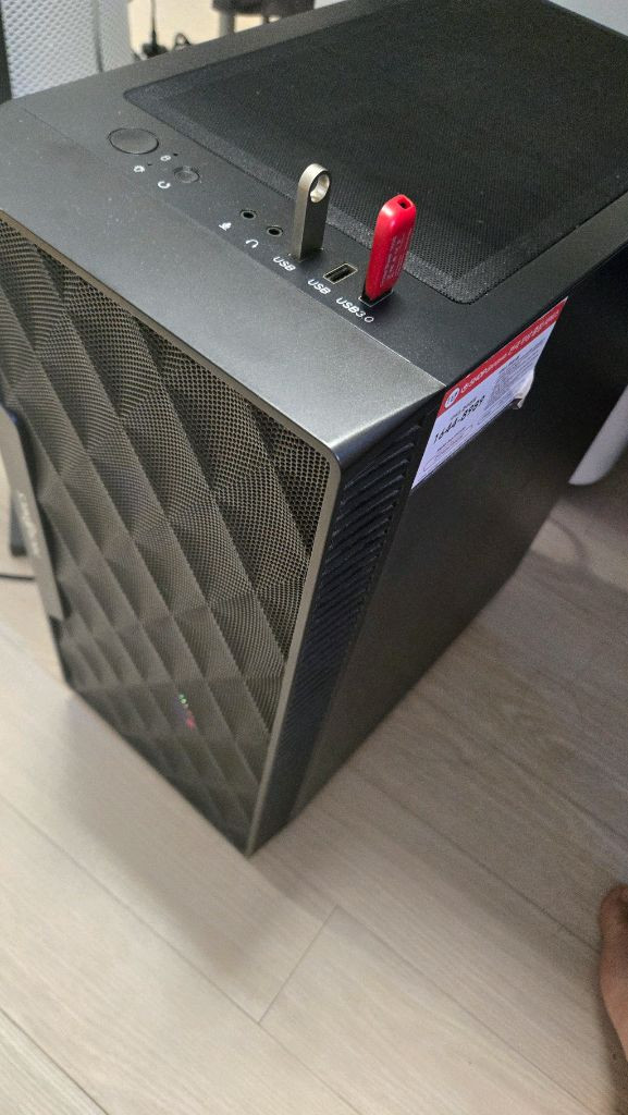 2070super 라이젠 3600 램32G 컴퓨터 본체 이미지