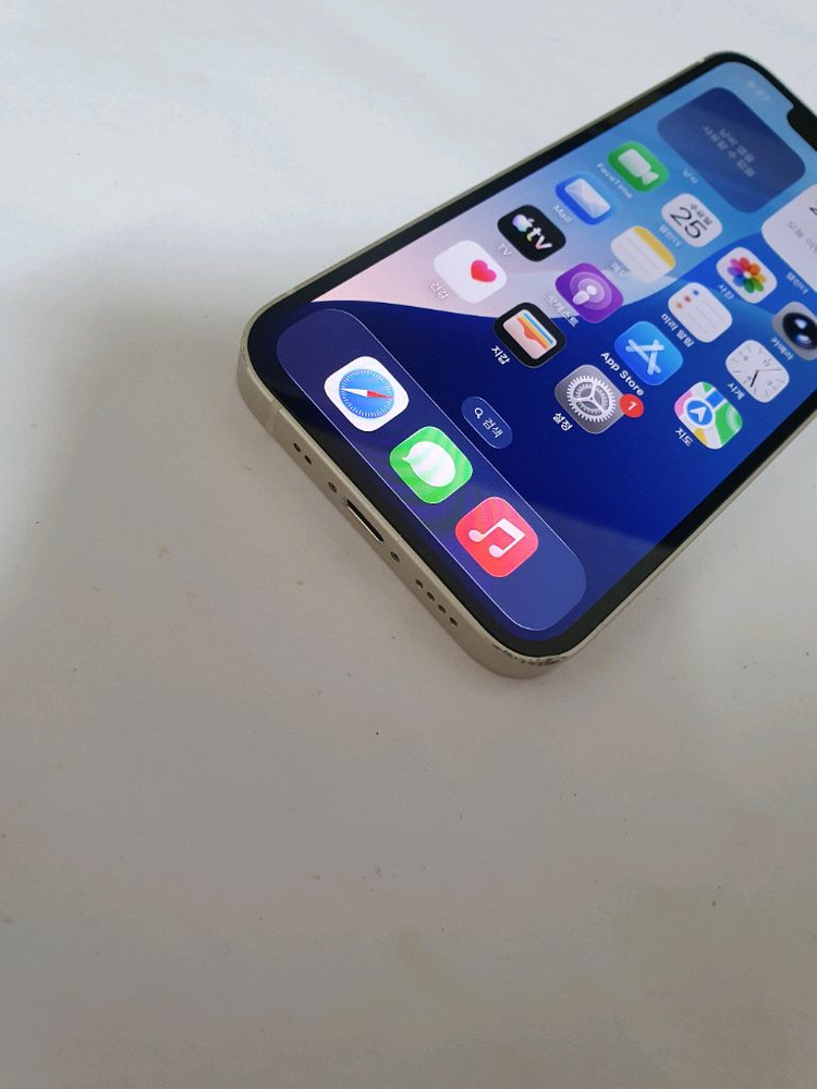 아이폰13미니 잔상없어요 128기가 스타라이트 이미지