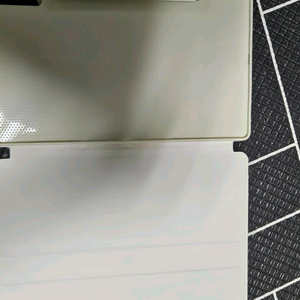 레노버 샤오신패드프로 2025 12.7 태블릿 케이스 화이트 이미지