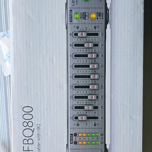 베링거9밴드 그래픽 이퀄라이저 이미지