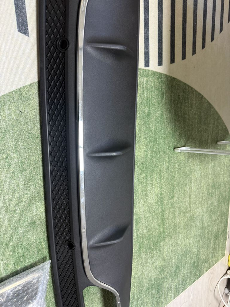 벤츠 c클래스 205 amg팩 디퓨져 이미지