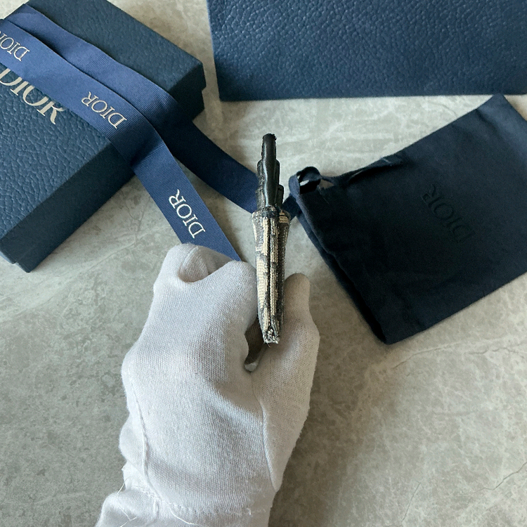 [정품] 디올 오블리크 카드지갑 새상품급 이미지