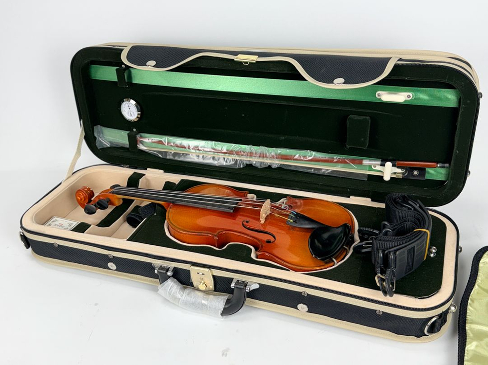 스즈키 바이올린, 상태 정상, 저학년용, 1/4 사이즈 20만원 이미지
