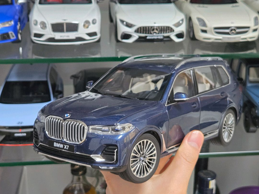 다이캐스트 1:18 모형 이미지